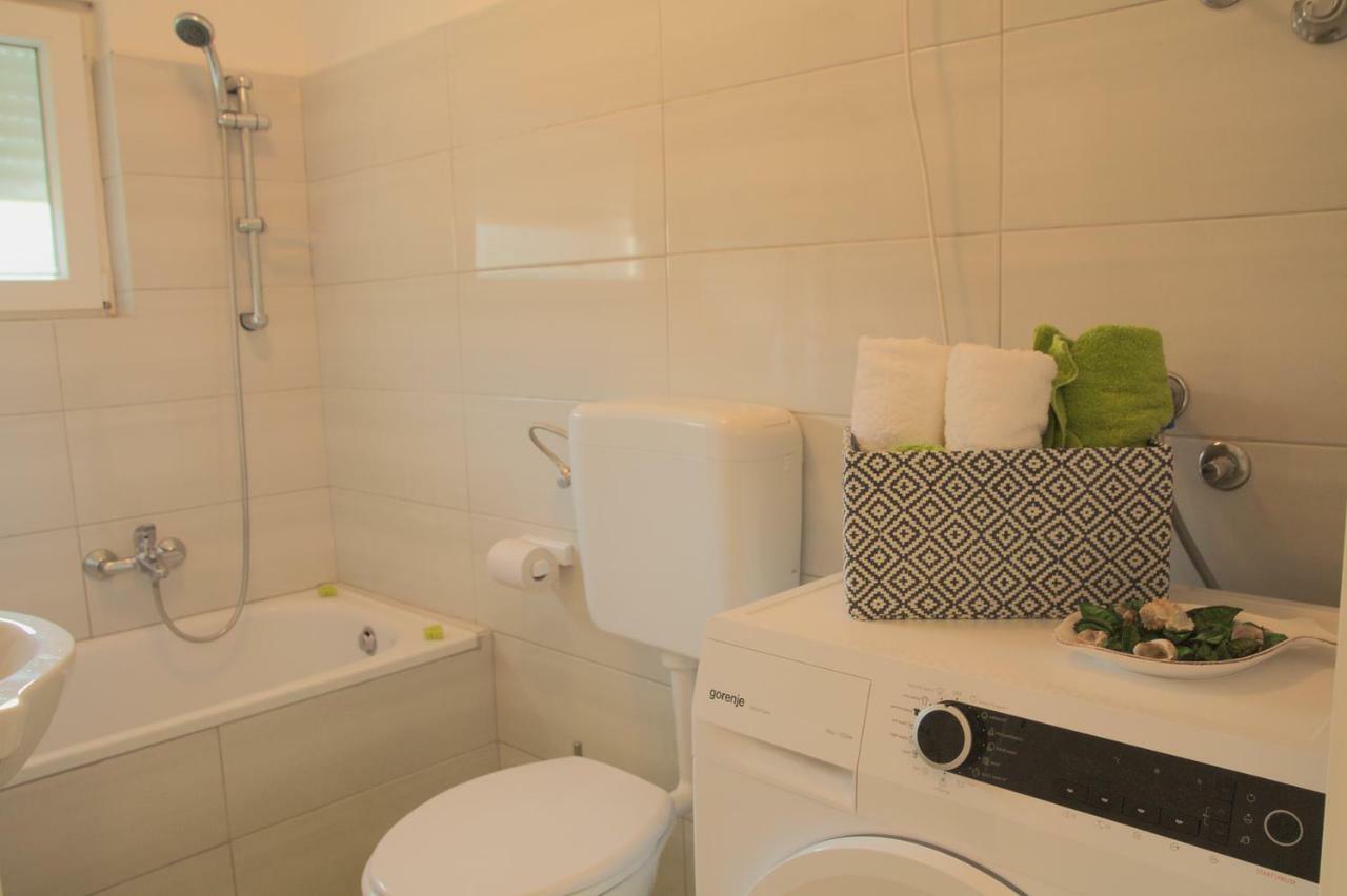 Studio Apartment Slavi PUY Eksteriør bilde